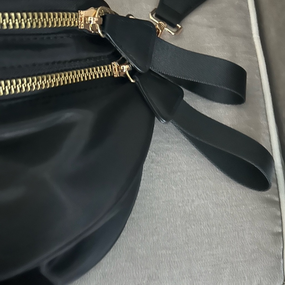 Black Crossbody Bag - Picture 2 of 4